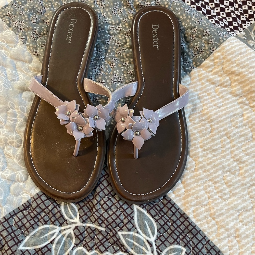 Dexter lilac sandals